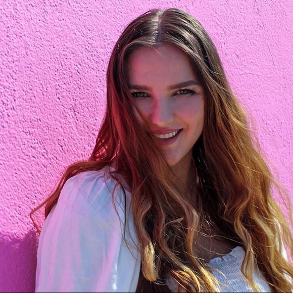 Meet your Posher, Zuzana - Picture 1 of 1